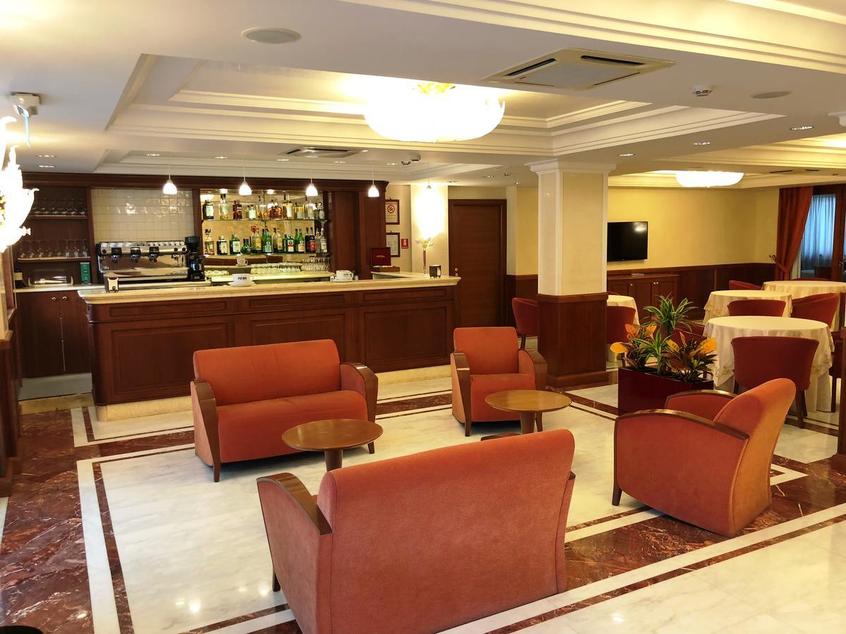 Hotel Ristorante Rossemi Σαν Τζιοβάνι Ροτόντο Εξωτερικό φωτογραφία