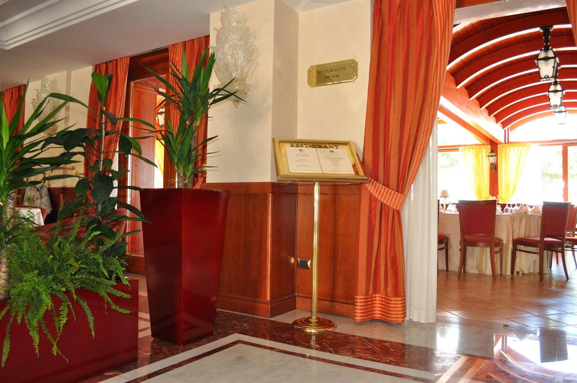 Hotel Ristorante Rossemi Σαν Τζιοβάνι Ροτόντο Εξωτερικό φωτογραφία