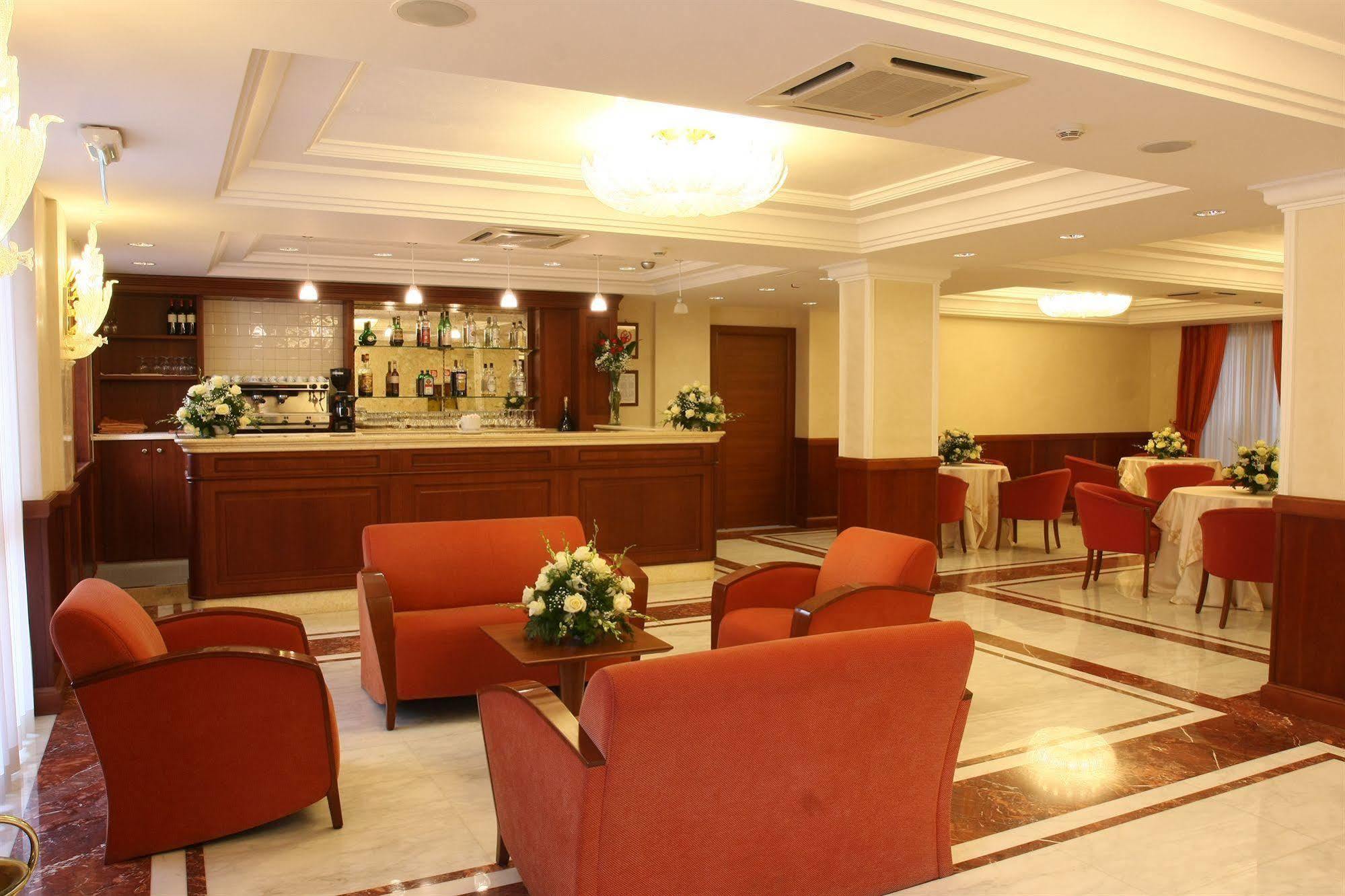 Hotel Ristorante Rossemi Σαν Τζιοβάνι Ροτόντο Εξωτερικό φωτογραφία
