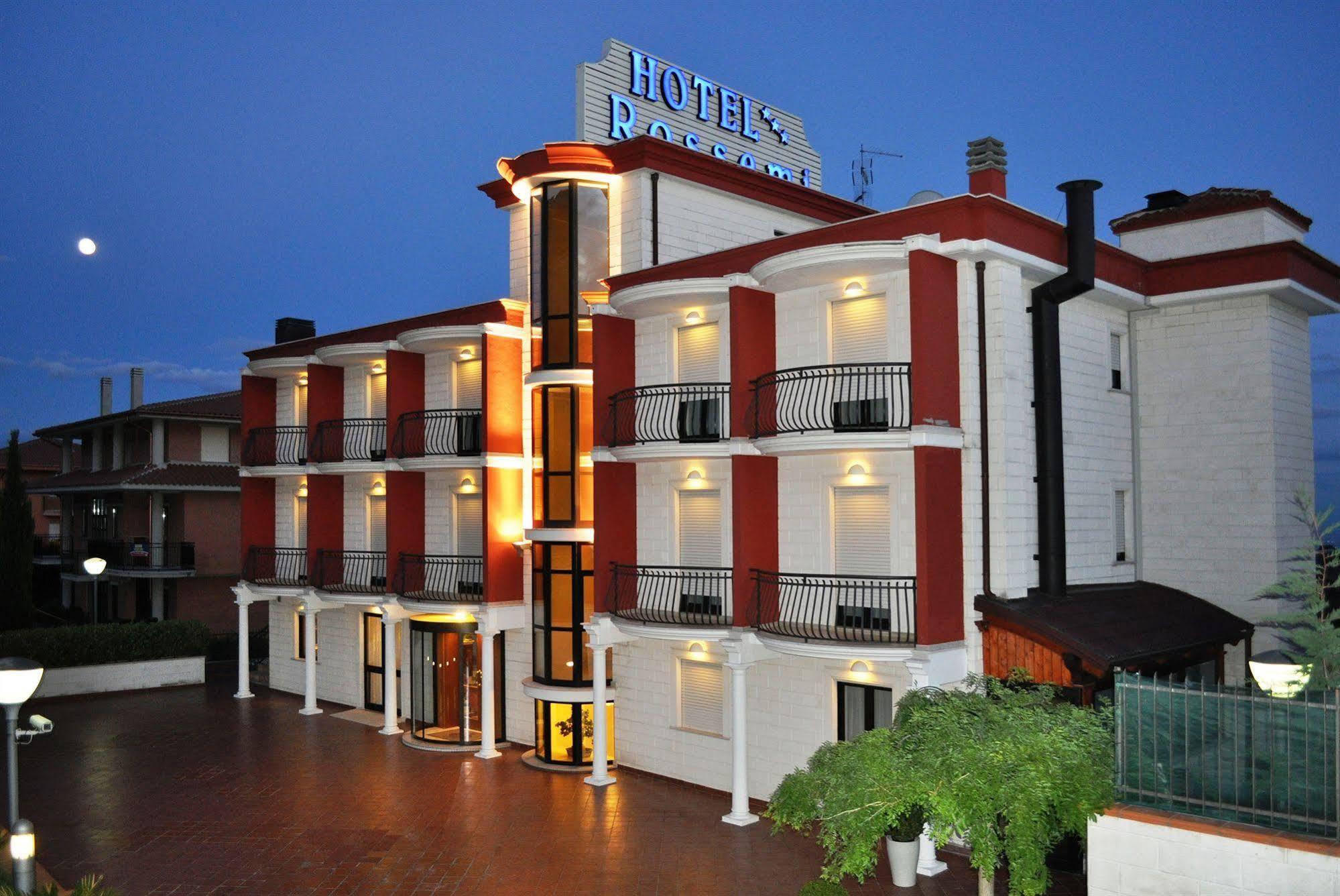 Hotel Ristorante Rossemi Σαν Τζιοβάνι Ροτόντο Εξωτερικό φωτογραφία