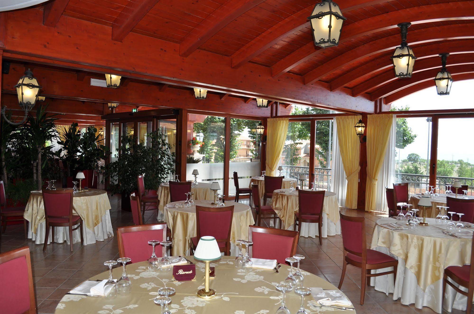 Hotel Ristorante Rossemi Σαν Τζιοβάνι Ροτόντο Εξωτερικό φωτογραφία